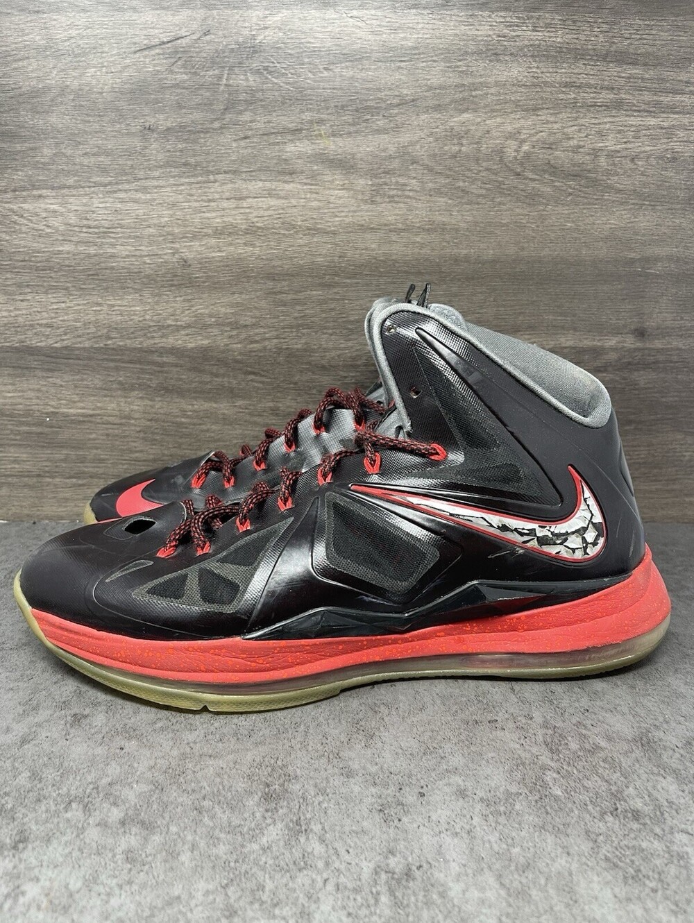 Nike LeBron 10 Pressure Sport Pack Size 14 Mens Black Red 542244-001